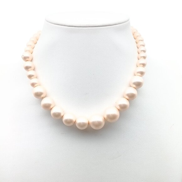 Vintage Pink Faux Pearl Choker Necklace with Graduated Beads - Picture 1 of 3